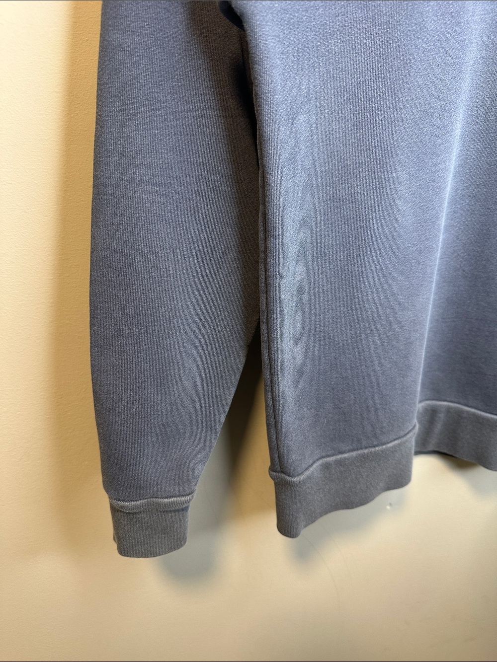 Frame Denim Melrose Place Los Angeles Crewneck Sweatshirt - Faded Navy - Picture 4 of 12